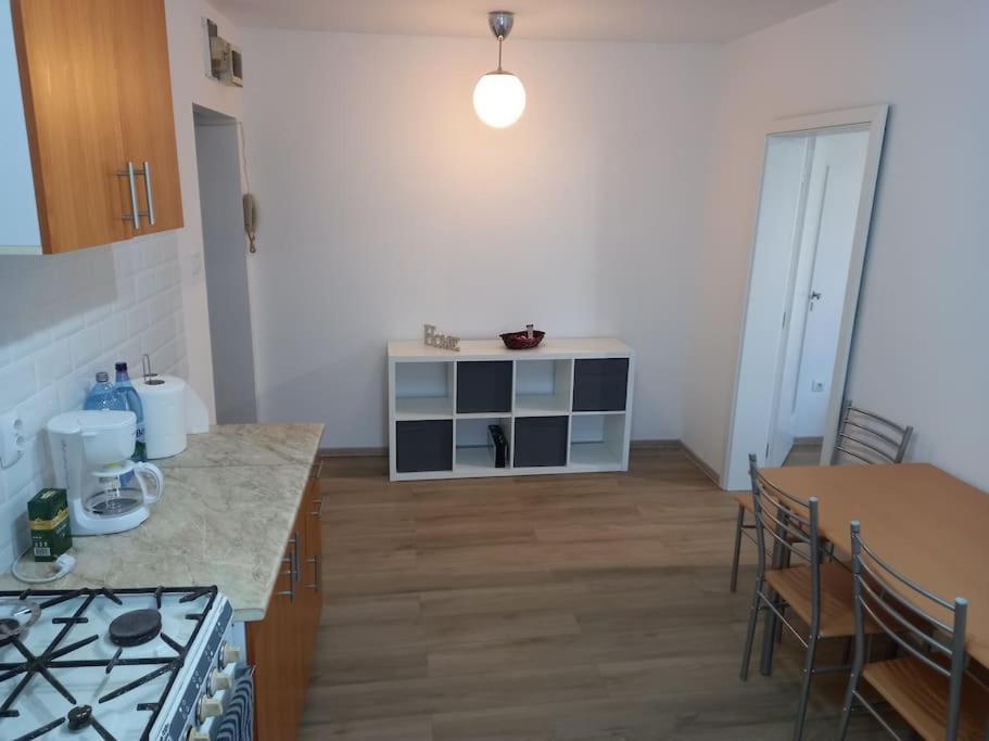 Geo Metalkraft Apartament *